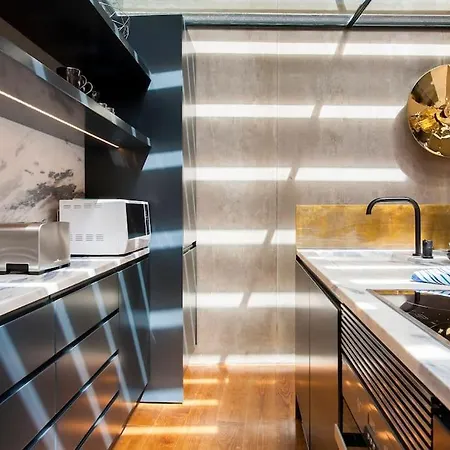 Bica Lux Secret Terrace 2-bedroom