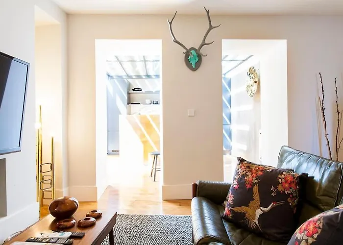 Bica Lux Secret Terrace 2-bedroom شقة *