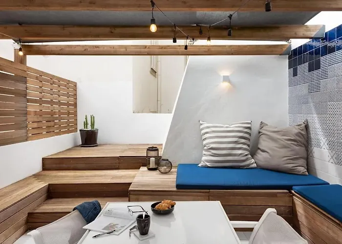 Bica Lux Secret Terrace 2-bedroom * Lisboa