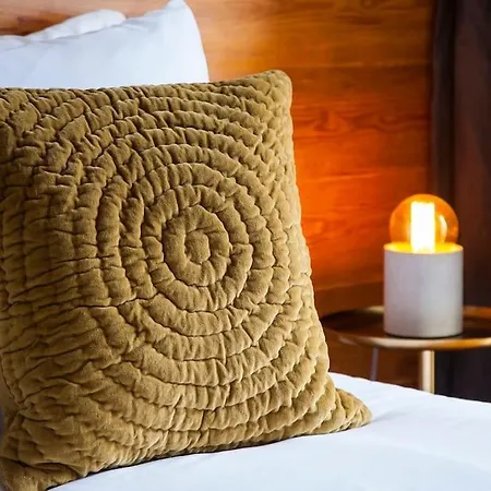 Bica Lux Secret Terrace 2-bedroom * Lizbona