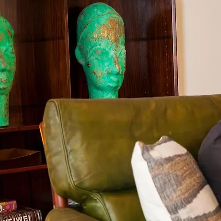 Bica Lux Secret Terrace 2-bedroom Apartament *